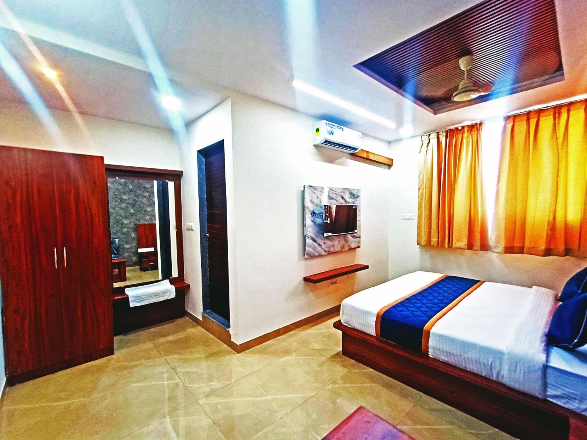Hotel Achhu Palace Bangalore Esterno foto