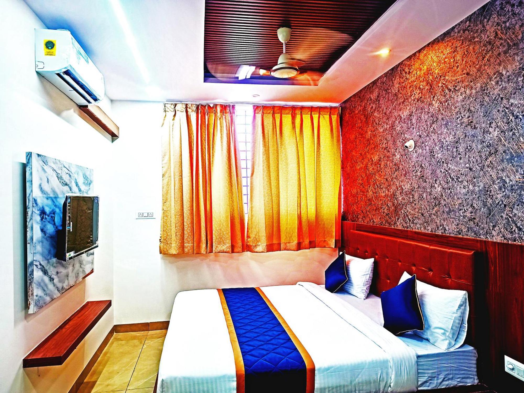 Hotel Achhu Palace Bangalore Esterno foto