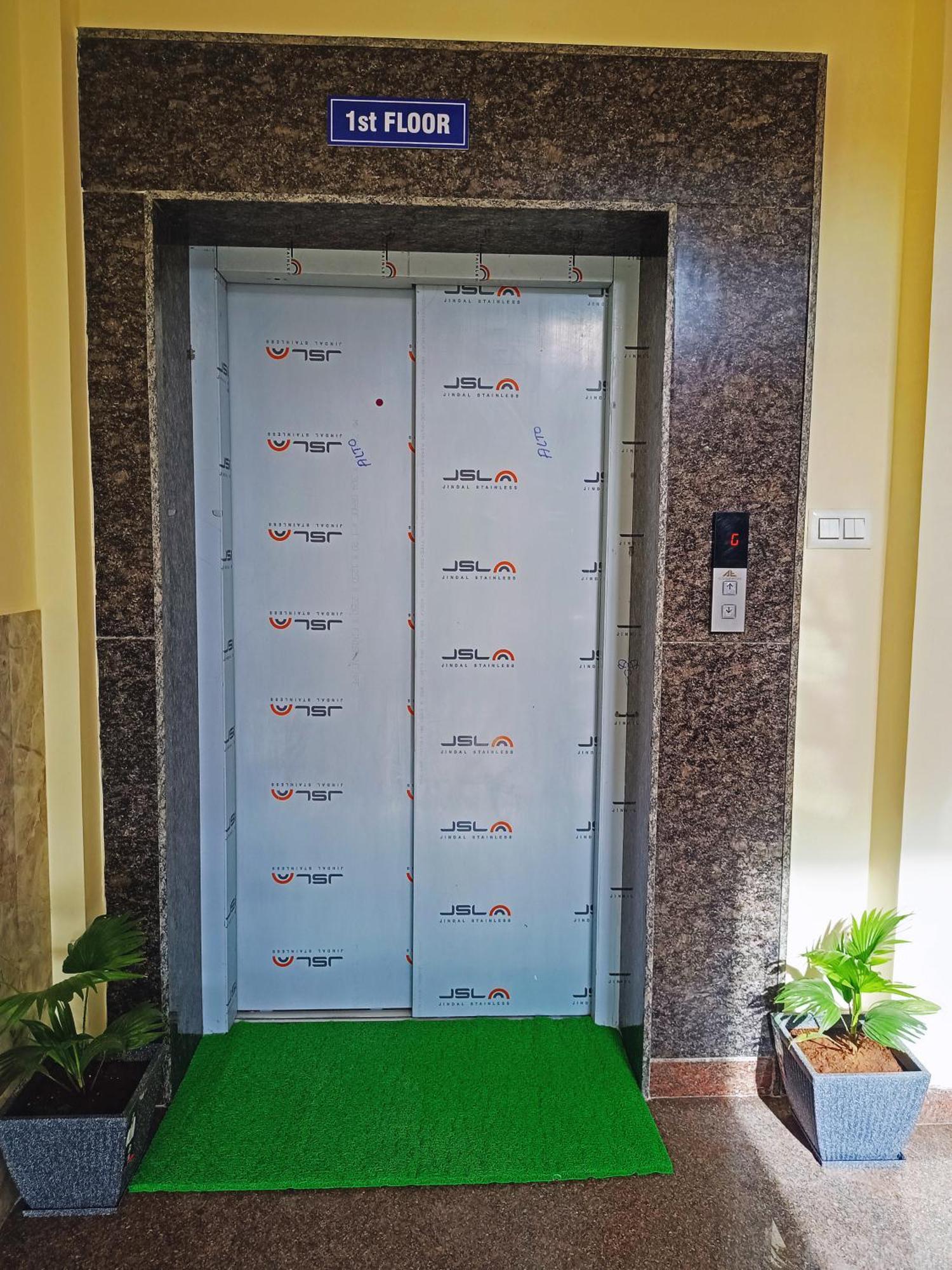 Hotel Achhu Palace Bangalore Esterno foto